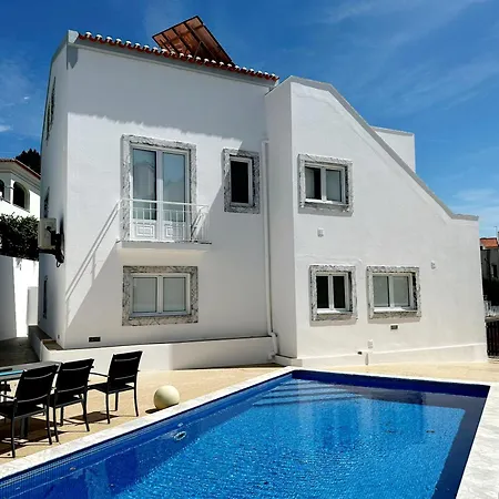 With Stunning Lagoon Views Вилла
